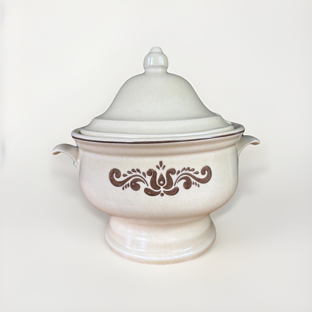 Pfaltzgraff Soup Tureen with Lid Stoneware Beige Vintage Brown G-160